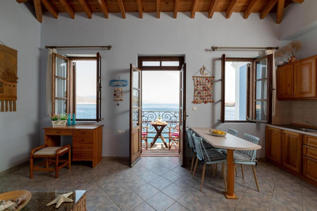 Villa Leleka Chalki Town Bagian luar foto