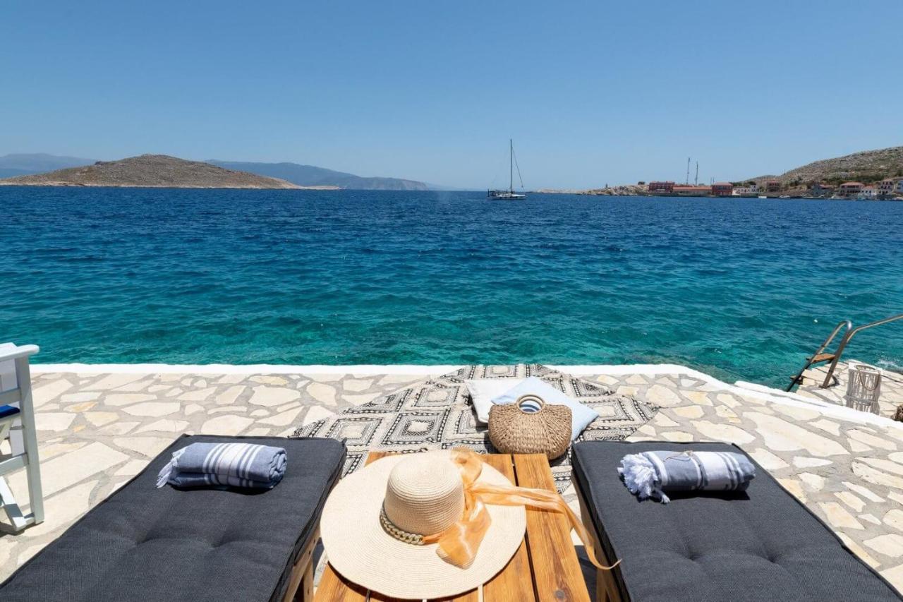 Villa Leleka Chalki Town Bagian luar foto